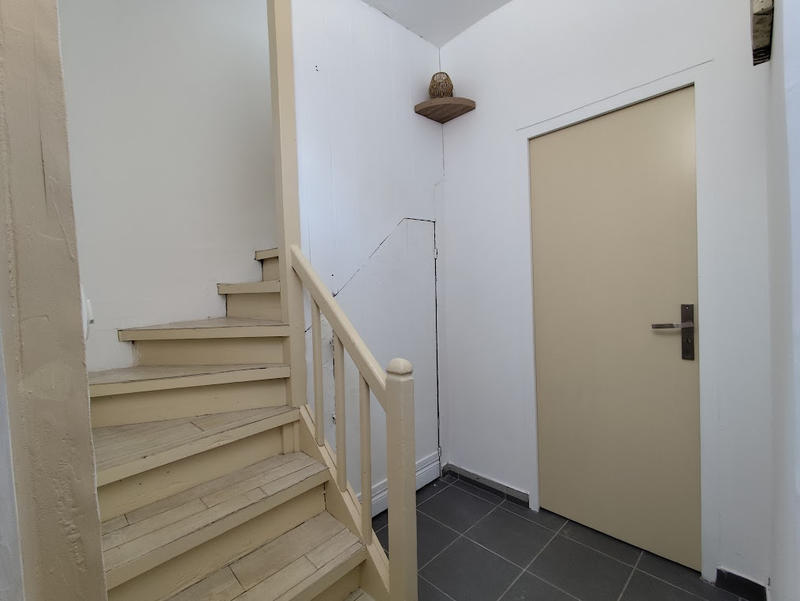 Maison - 89 m² - 6 pièces