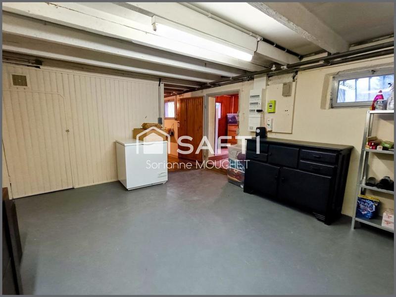 Maison - 97 m² - 4 pièces