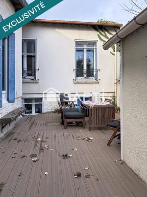 Maison - 86 m² - 5 pièces
