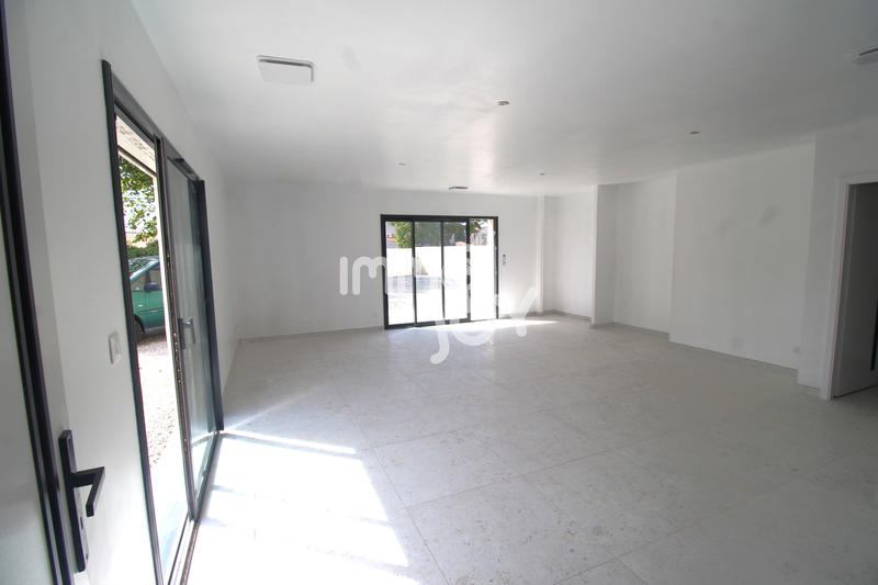 Maison - 107 m² - 4 pièces