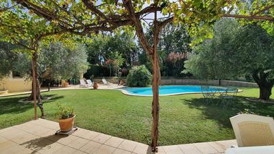 Maison - 200 m² - 8 pièces