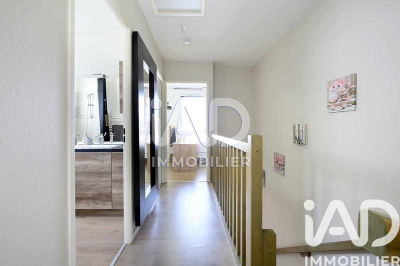 Maison - 96 m² - 5 pièces