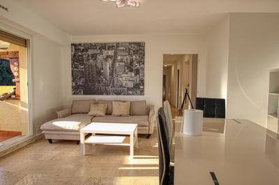 Appartement - 93 m² - 4 pièces