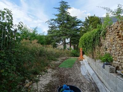Terrain constructible - 617 m²