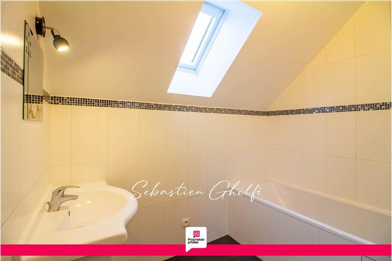 Maison - 115 m² - 6 pièces