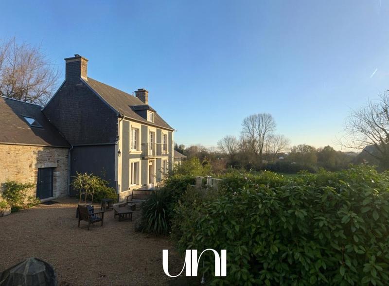 Maison - 184 m² - 7 pièces