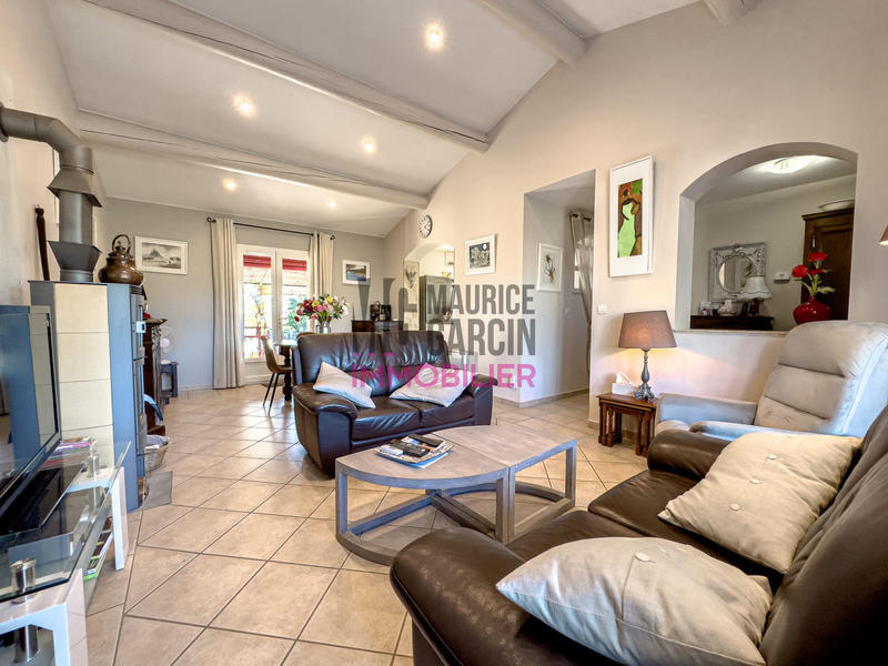 Maison - 103 m² - 5 pièces