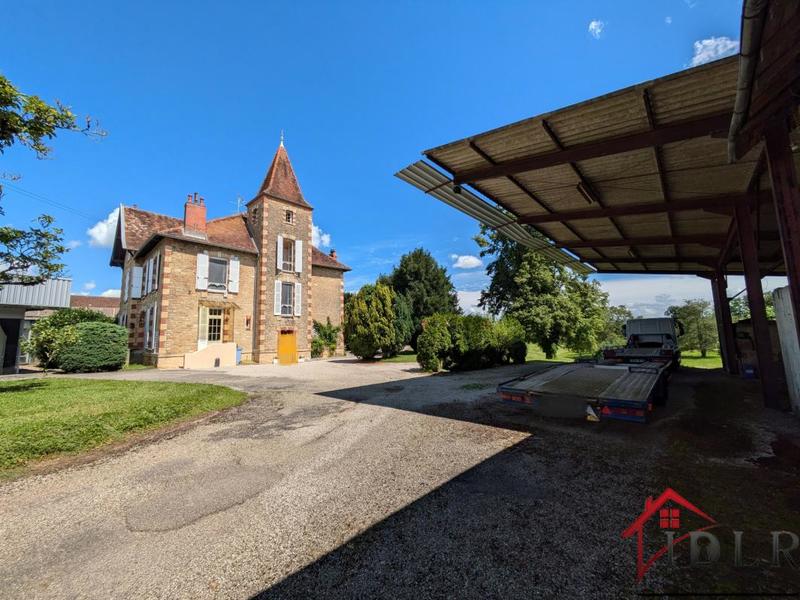 Villa - 270 m² - 12 pièces