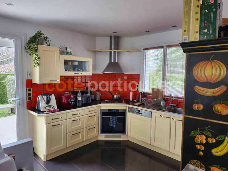 Maison - 149 m² - 6 pièces