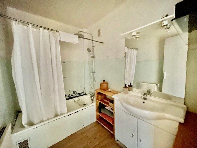 Appartement - 88 m² - 4 pièces