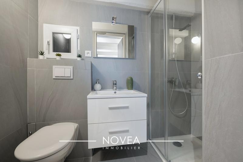 Local commercial - 37 m² - 2 pièces