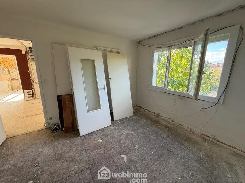 Villa - 174 m² - 8 pièces