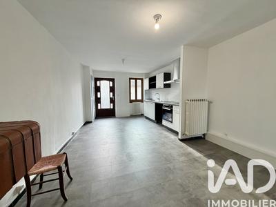 Maison - 98 m² - 4 pièces