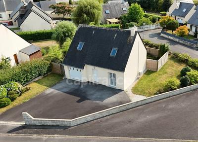 Maison - 105 m² - 5 pièces