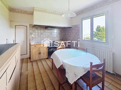 Maison - 86 m² - 4 pièces