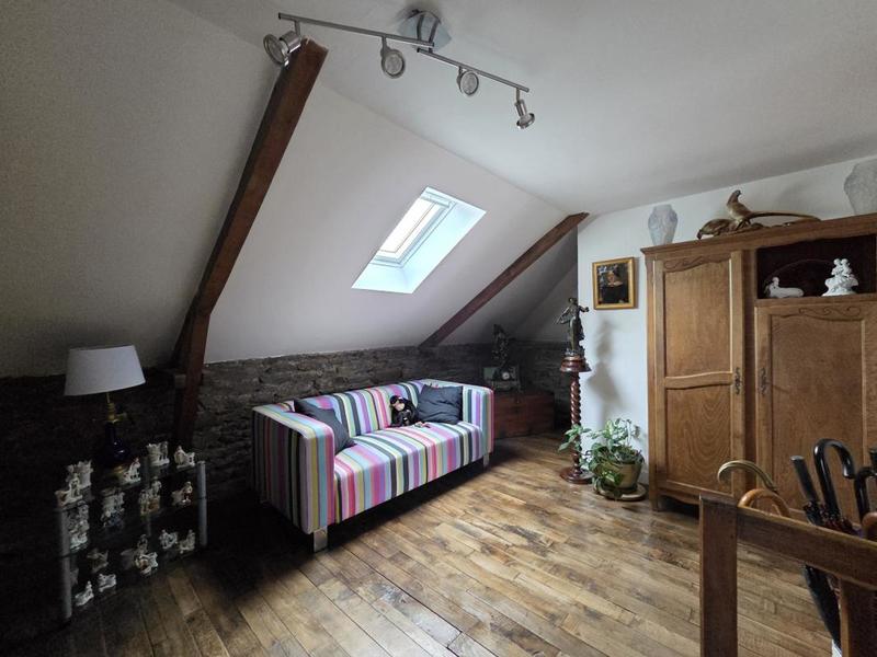 Maison - 143 m² - 6 pièces