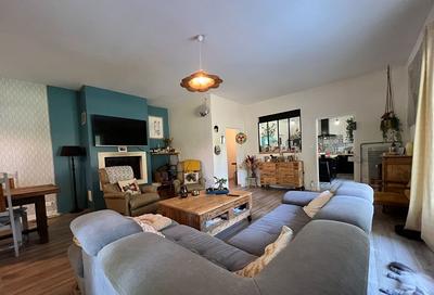 Maison - 188 m² - 8 pièces