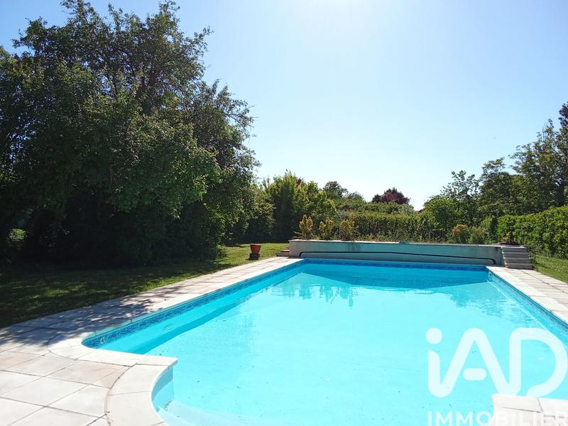 Maison - 169 m² - 8 pièces