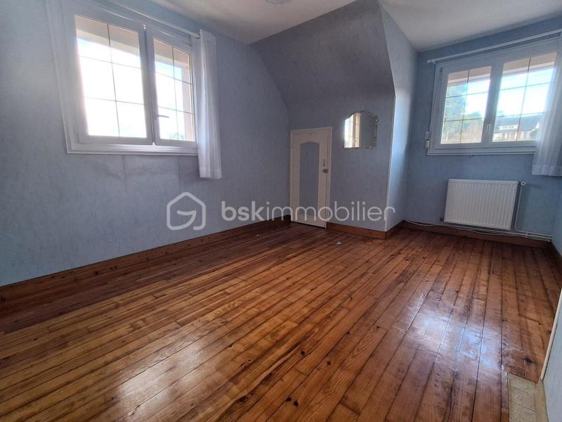 Maison jumelée - 113 m² - 5 pièces