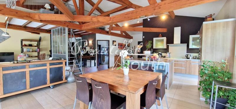 Villa - 145 m² - 4 pièces