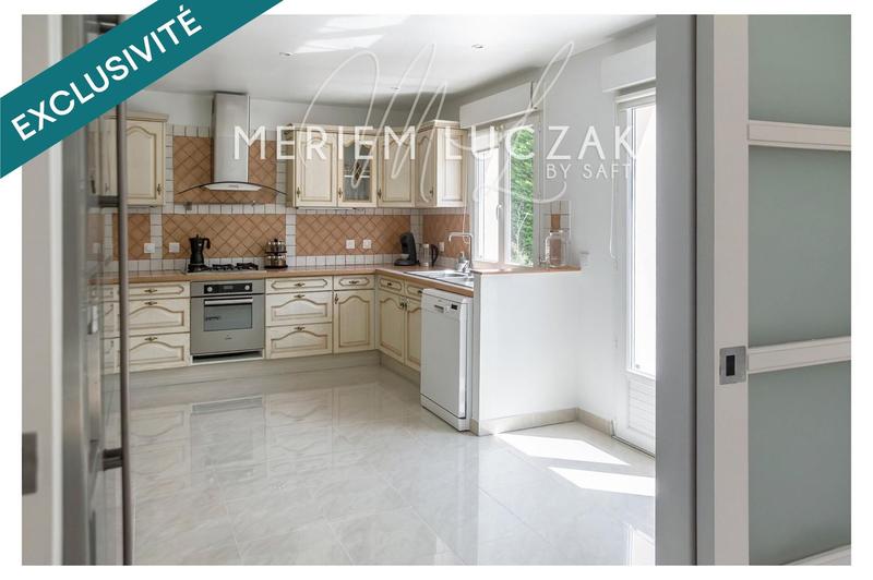 Maison - 185 m² - 7 pièces