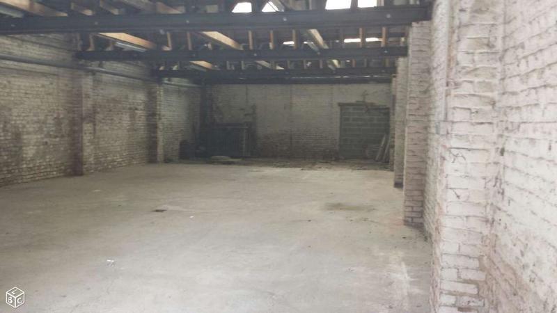 Parking / Garage - 160 m²