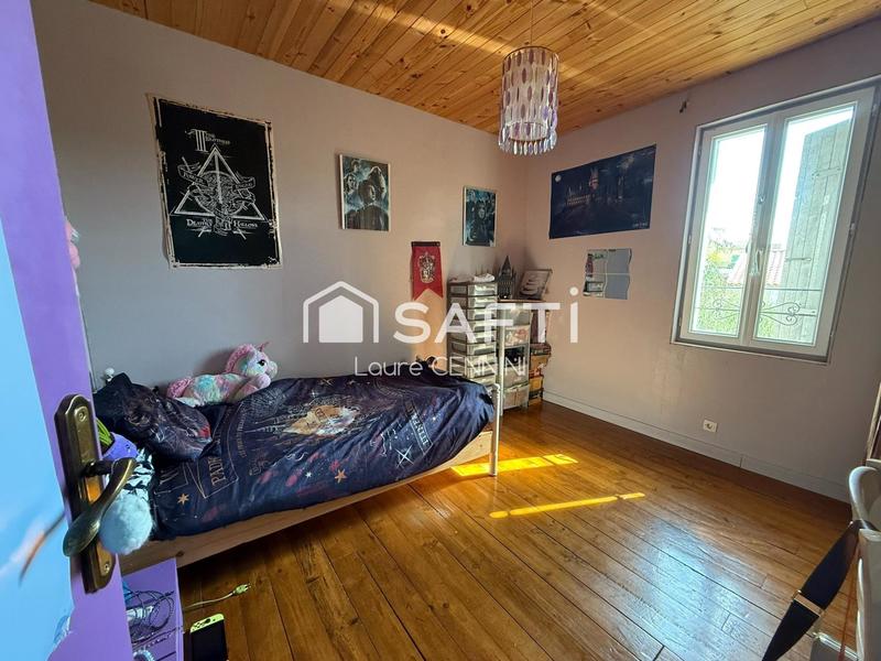 Maison - 184 m² - 10 pièces