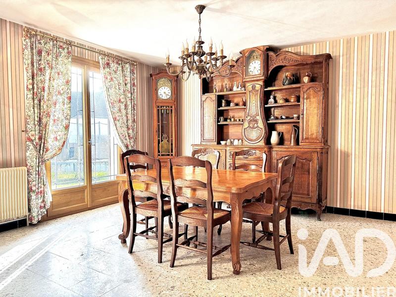 Maison - 179 m² - 5 pièces