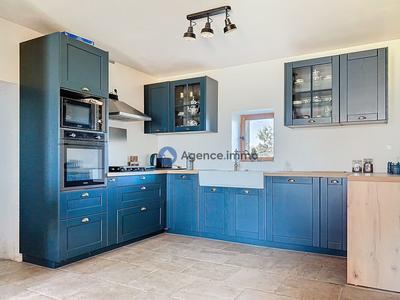 Maison - 142 m² - 5 pièces