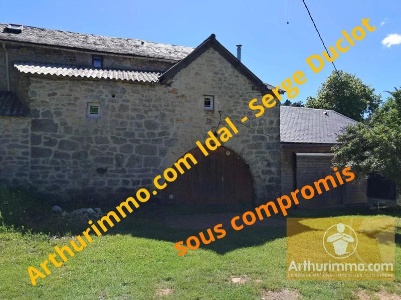 Maison - 149 m² - 9 pièces