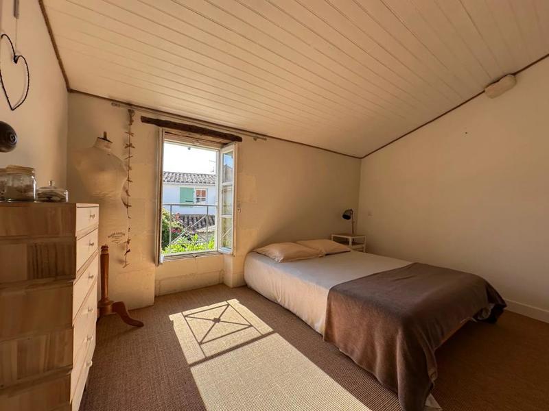 Maison - 166 m² - 5 pièces