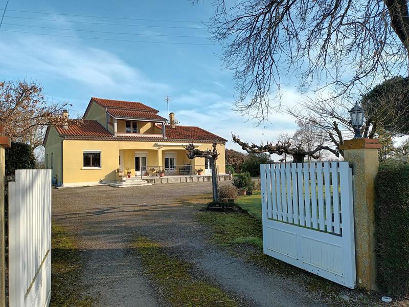 Maison - 138 m² - 7 pièces