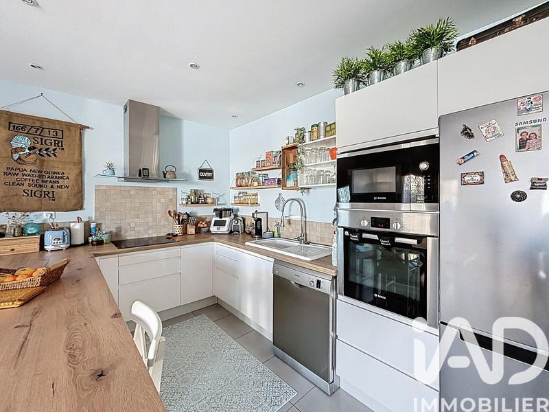 Maison - 85 m² - 4 pièces