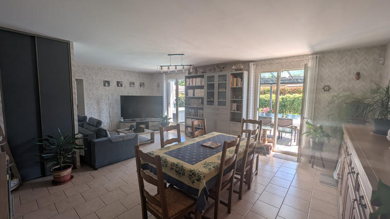 Villa - 90 m² - 4 pièces