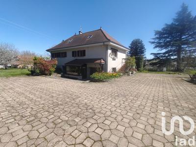 Maison - 123 m² - 6 pièces