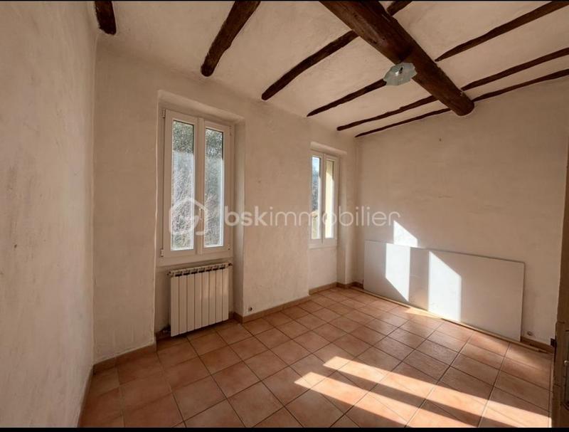 Demeure - 184 m² - 6 pièces