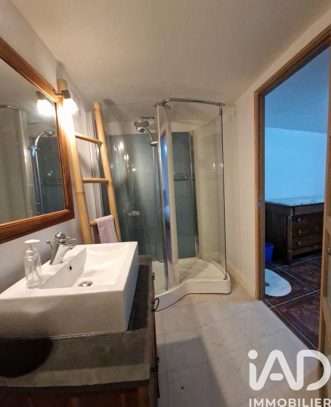 Maison - 189 m² - 6 pièces