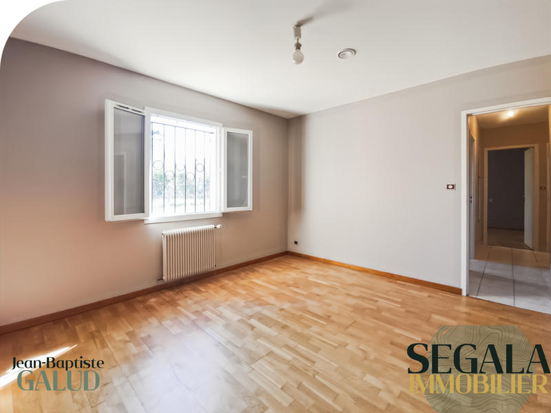 Maison - 87 m² - 4 pièces