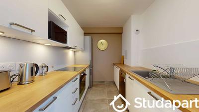 Chambre - 11 m² - 1 pièce