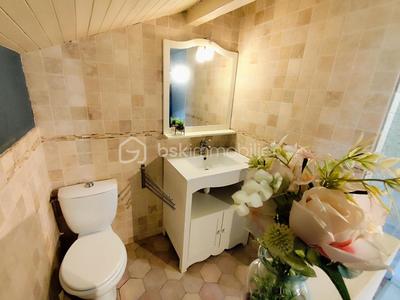 Maison - 140 m² - 6 pièces