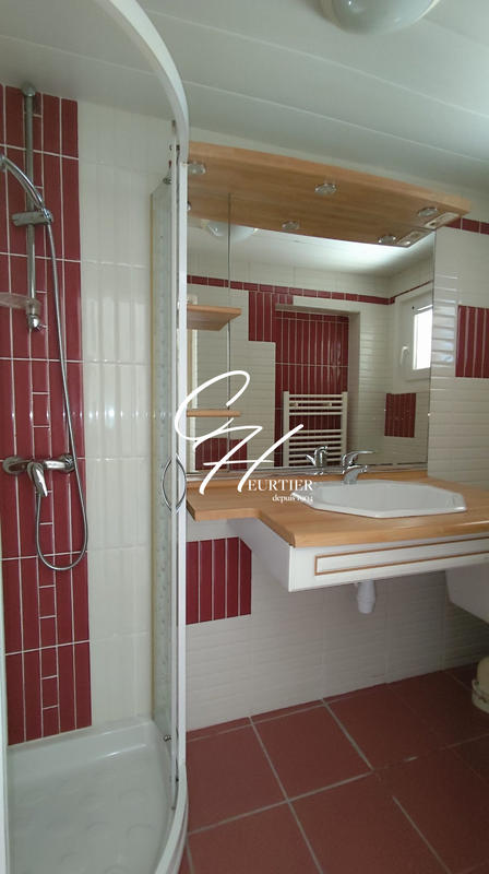 Maison - 65 m² - 3 pièces