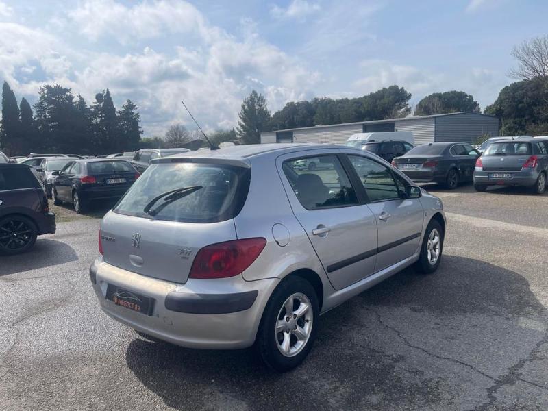 Peugeot 307 2.0 HDi 90 1997cm3 90cv (66) Rhy (Dw10td)