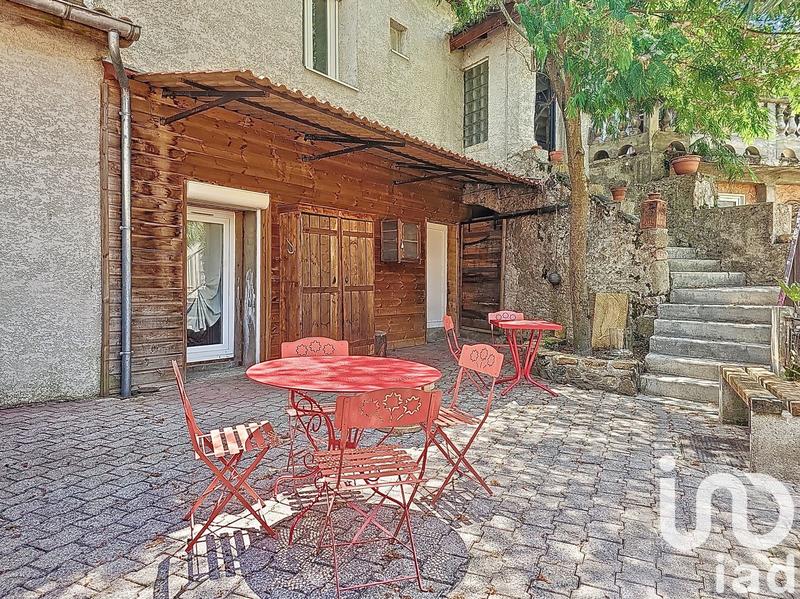 Maison - 157 m² - 5 pièces