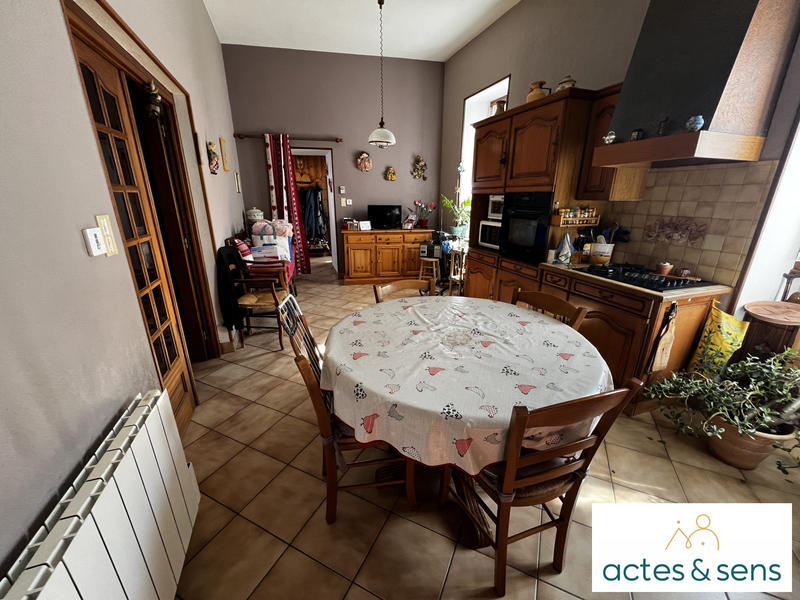 Maison ancienne - 147 m² - 6 pièces