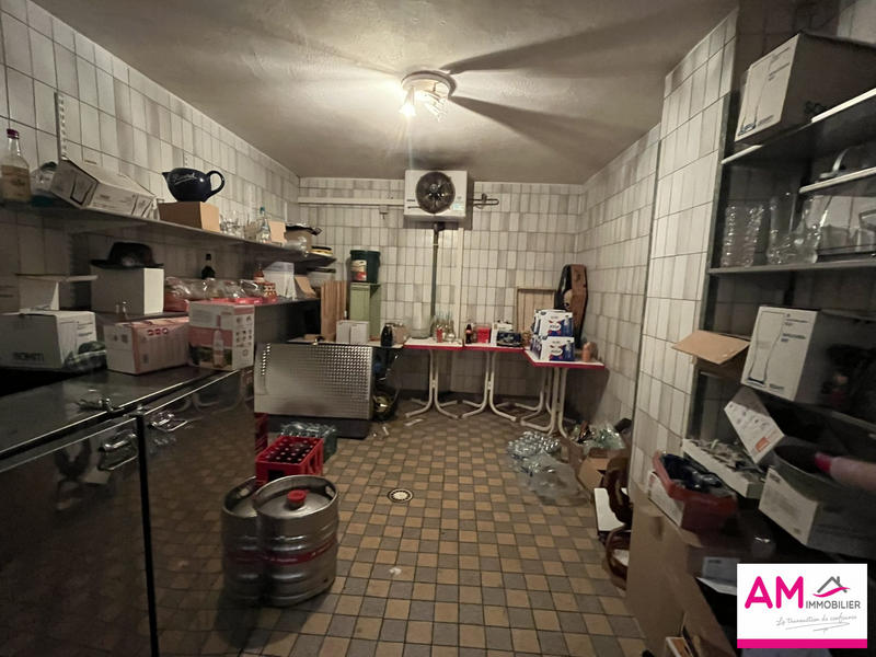 Local commercial - 133 m²