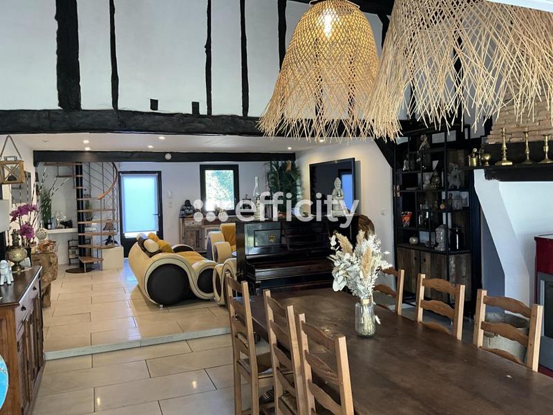 Maison - 160 m² - 5 pièces