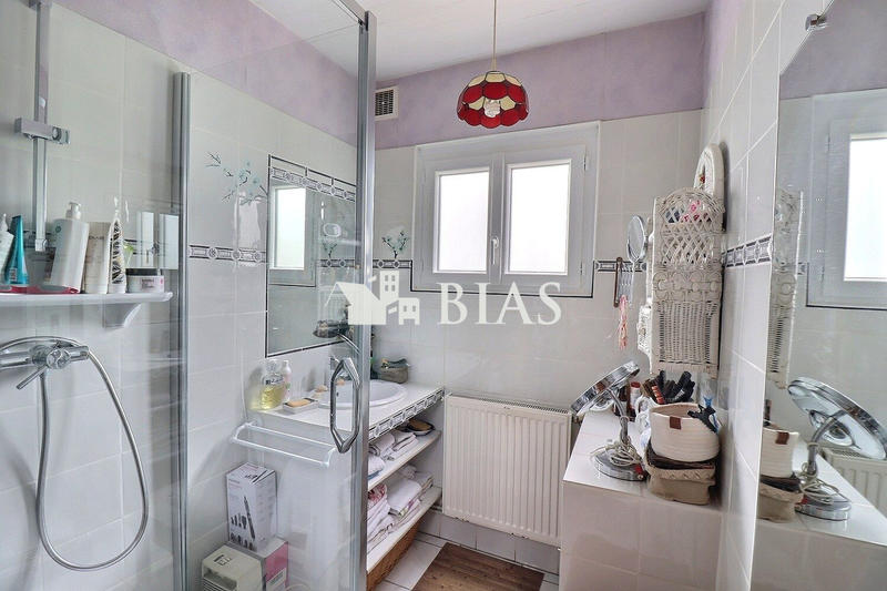 Maison - 56 m² - 4 pièces