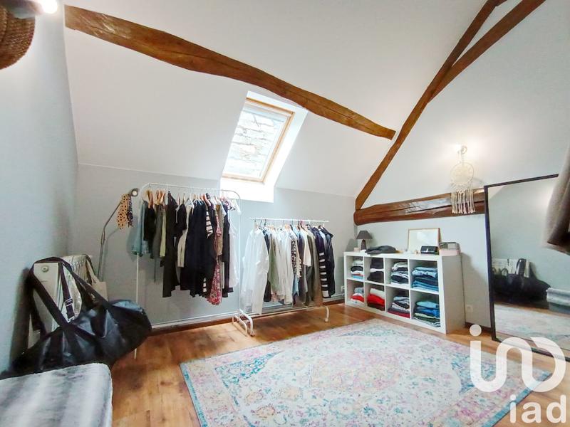 Maison - 201 m² - 7 pièces