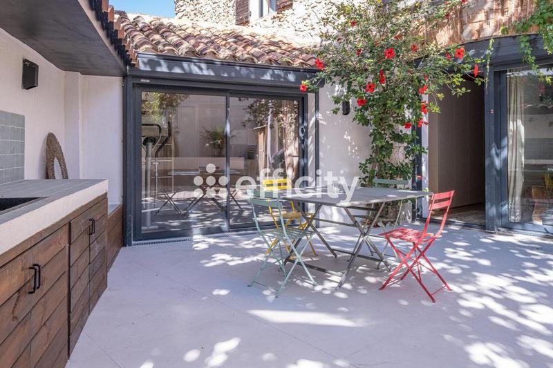 Maison - 157 m² - 5 pièces