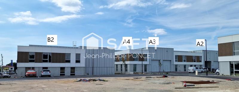 Local commercial - 337 m² - 3 pièces